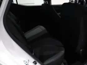 Hyundai i10 (2023) thumbnail 23