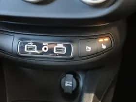 Fiat 500X (2019) thumbnail 32