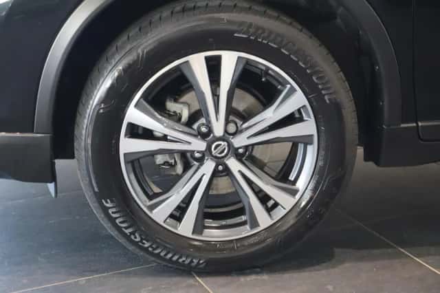Nissan X-Trail (2019) thumbnail 5