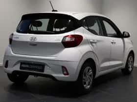 Hyundai i10 (2023) thumbnail 2