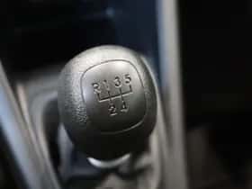 Kia Venga (2011) thumbnail 21