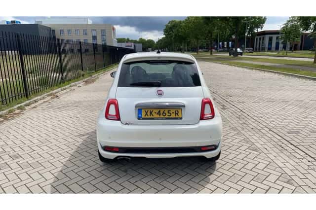 Fiat 500 (2019) thumbnail 3