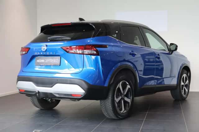 Nissan Qashqai (2022) thumbnail 2