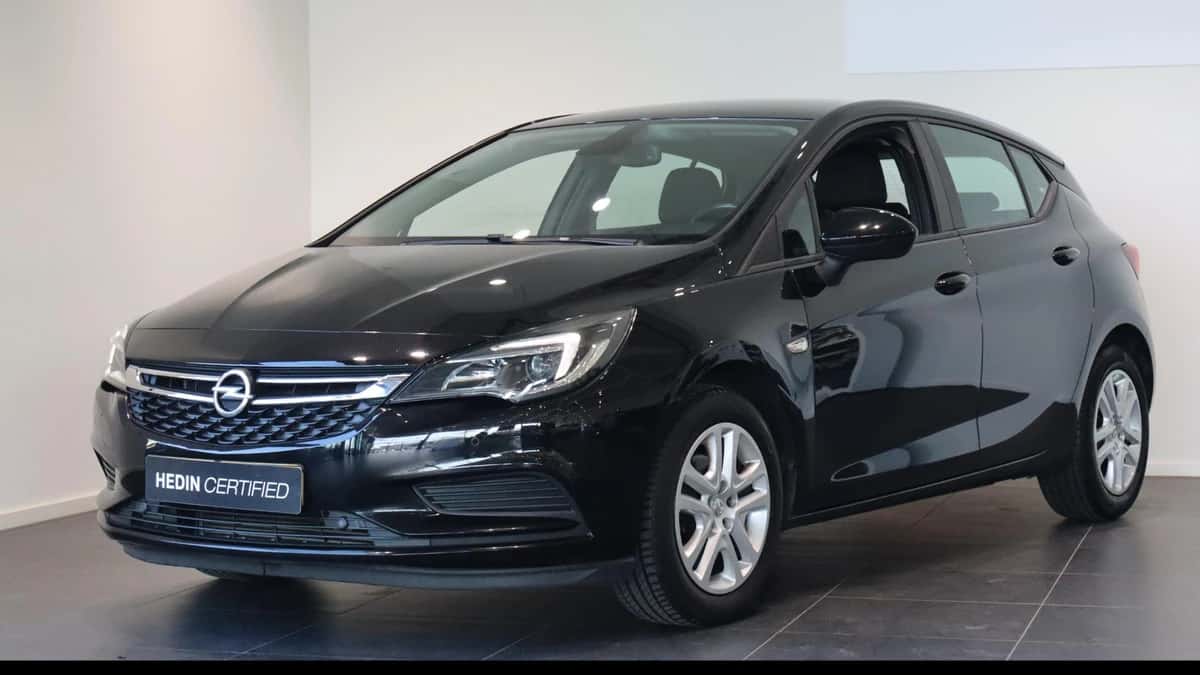 Opel Astra (2016) — foto 1