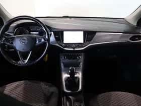 Opel Astra (2016) thumbnail 3