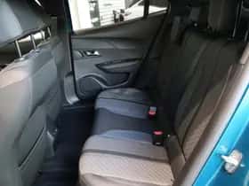 Peugeot 2008 (2025) thumbnail 18