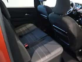 Dacia Jogger (2022) thumbnail 25