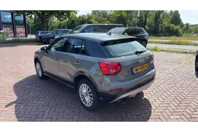 Audi Q2 (2017) thumbnail 2