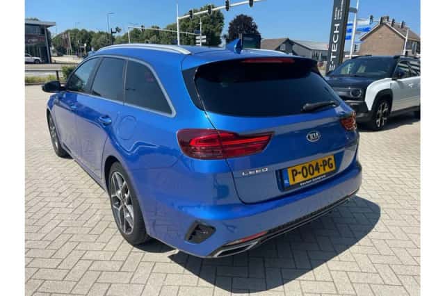 Kia Ceed Sportswagon (2019) thumbnail 5