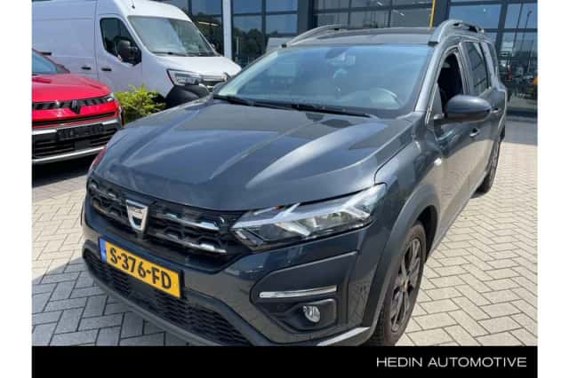 Dacia Jogger (2023) thumbnail 1