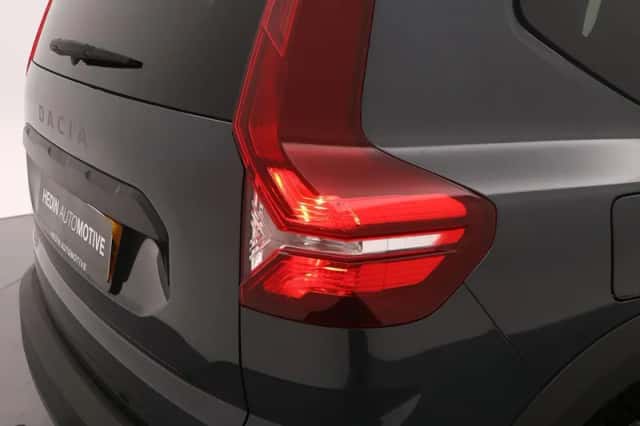 Dacia Jogger (2023) thumbnail 6