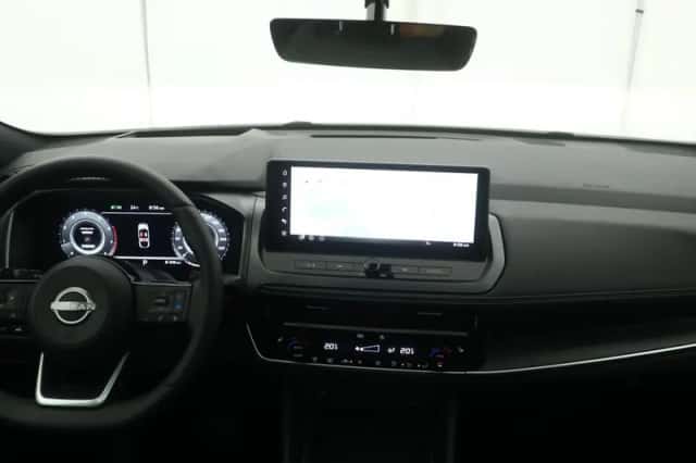 Nissan Qashqai (2025) thumbnail 3