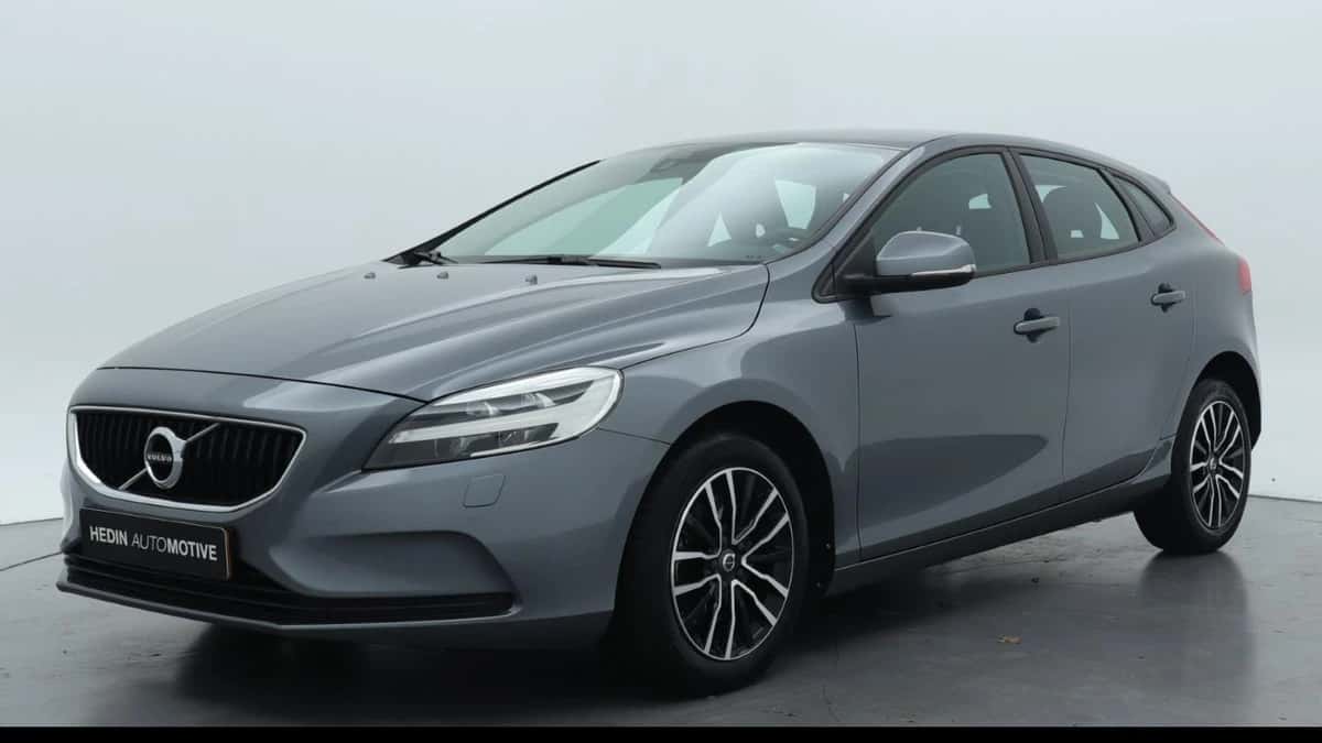 Volvo V40 (2016) — foto 1