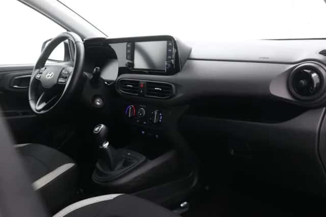 Hyundai i10 (2023) thumbnail 10