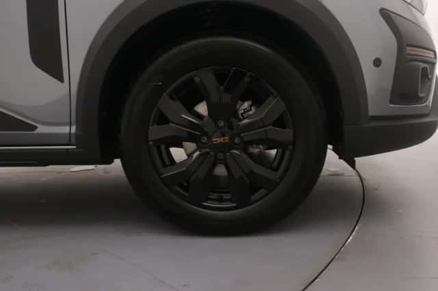 Dacia Sandero Stepway (2025) thumbnail 5