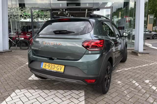 Dacia Sandero Stepway (2023) thumbnail 6