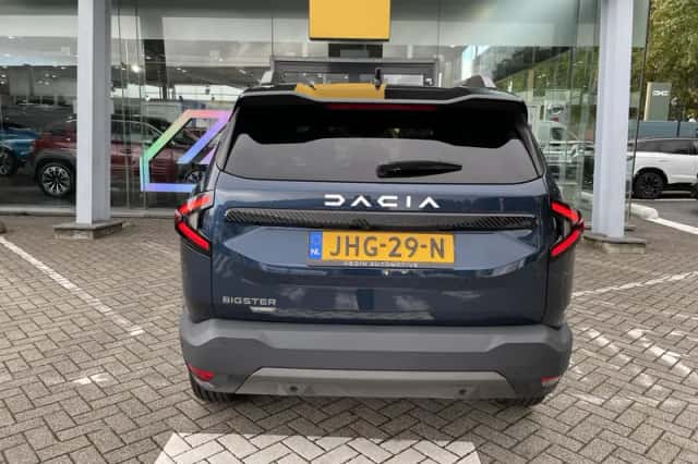 Dacia Bigster (2025) thumbnail 4
