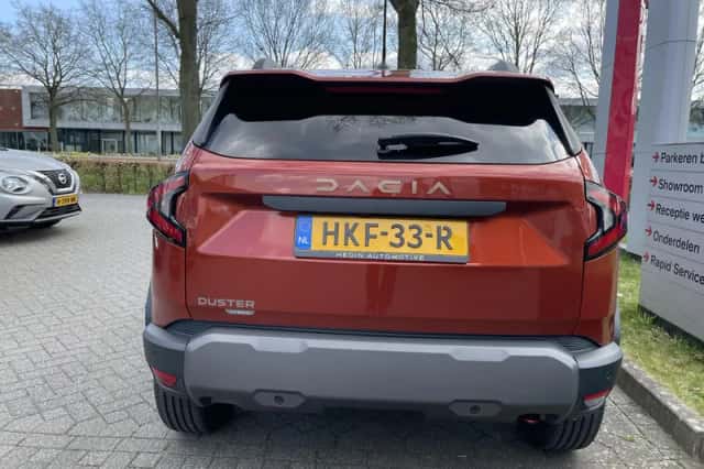Dacia Duster (2025) thumbnail 6