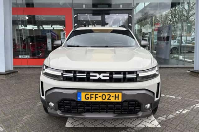 Dacia Duster (2024) thumbnail 5