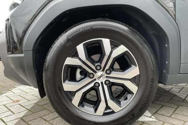 Dacia Duster (2024) thumbnail 3