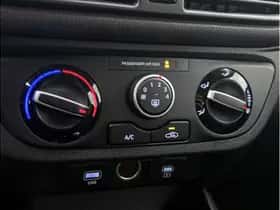 Hyundai i10 (2023) thumbnail 17