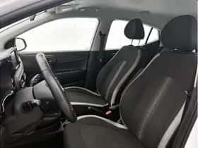 Hyundai i10 (2023) thumbnail 18