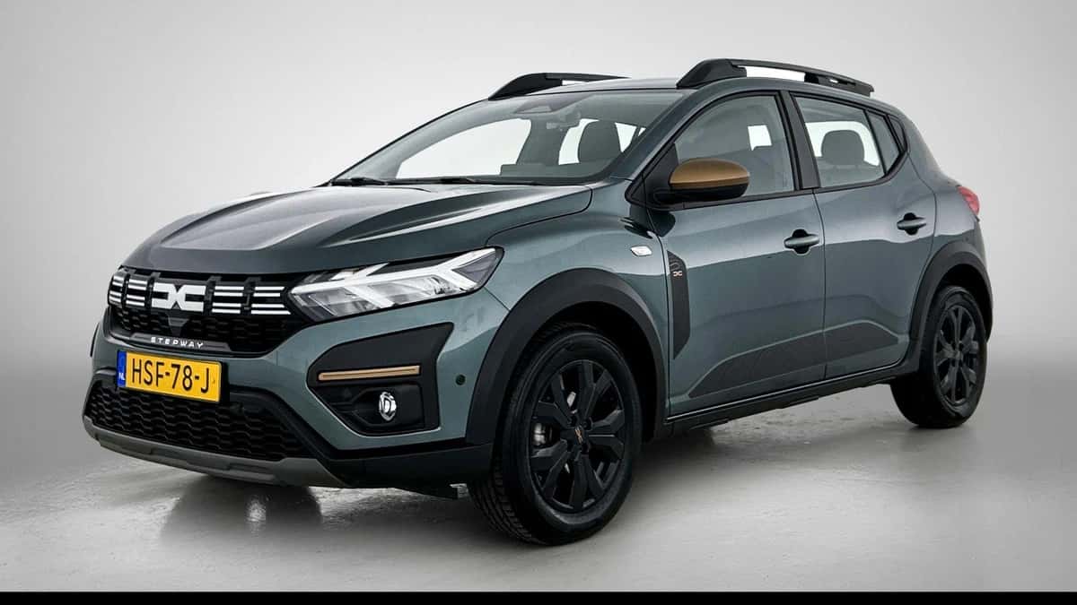 Dacia Sandero Stepway (2025) — foto 1
