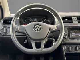 Volkswagen Polo (2016) thumbnail 15