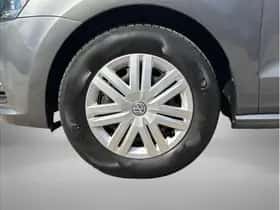 Volkswagen Polo (2016) thumbnail 4