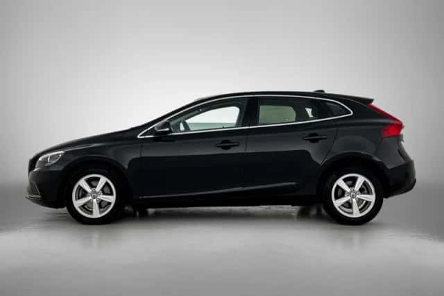 Volvo V40 (2016) thumbnail 6