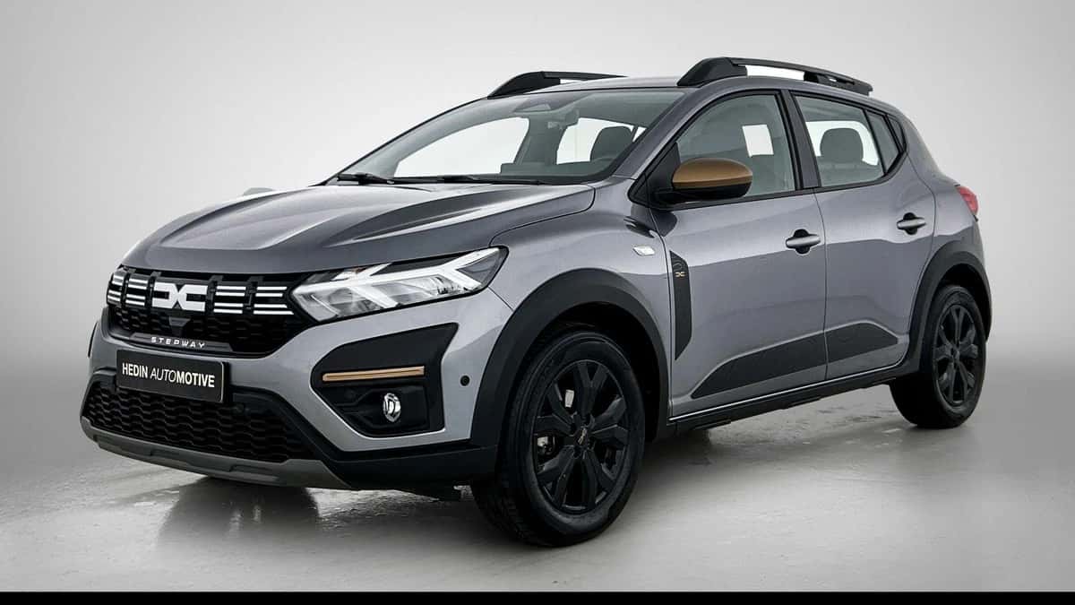 Dacia Sandero Stepway (2025) — foto 1