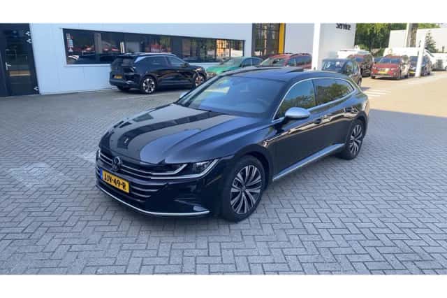 Volkswagen Arteon (2022) thumbnail 1