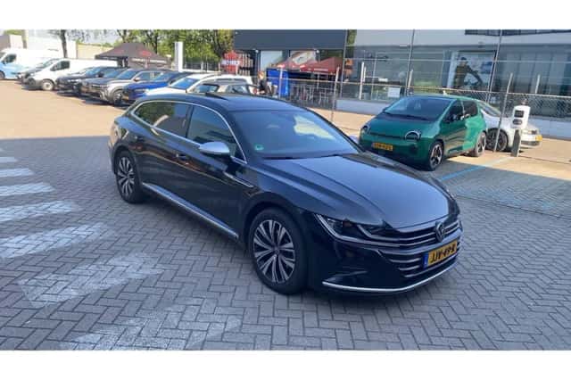 Volkswagen Arteon (2022) thumbnail 5