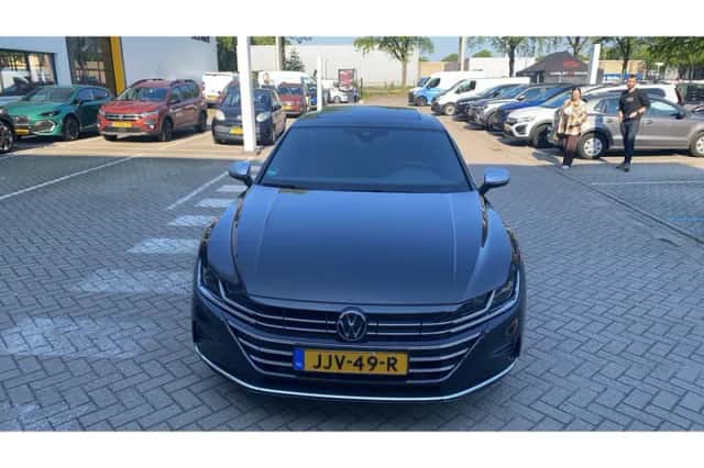 Volkswagen Arteon (2022) thumbnail 6