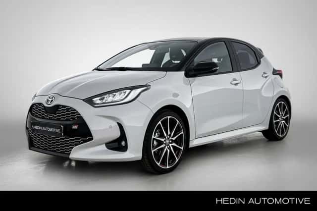 Toyota Yaris (2023) thumbnail 1