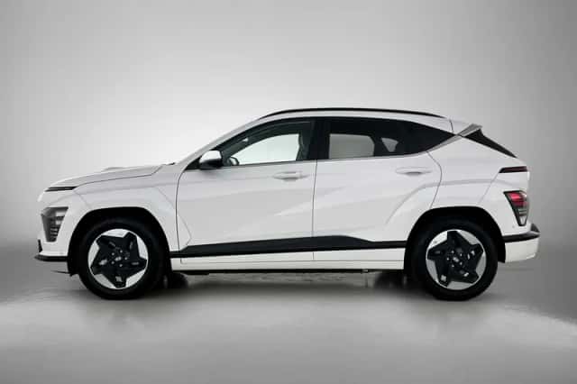 Hyundai Kona (2024) thumbnail 6