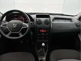 Dacia Duster (2017) thumbnail 3
