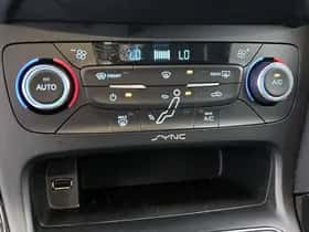 Ford Focus (2015) thumbnail 13