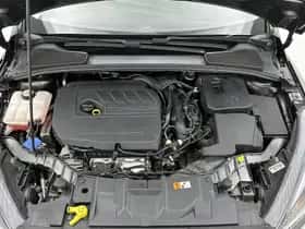 Ford Focus (2015) thumbnail 18