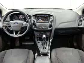 Ford Focus (2015) thumbnail 4