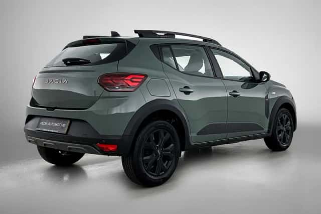 Dacia Sandero Stepway (2025) thumbnail 2