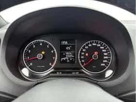 Volkswagen Polo (2013) thumbnail 11