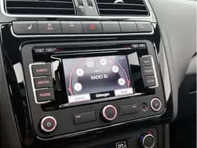 Volkswagen Polo (2013) thumbnail 18
