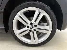 Volkswagen Polo (2013) thumbnail 4