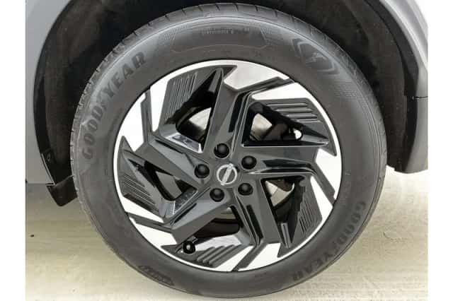 Nissan Qashqai (2024) thumbnail 4