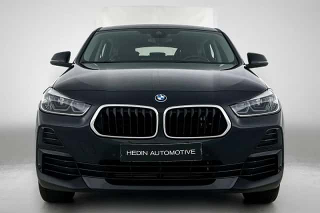 BMW X2 (2023) thumbnail 5