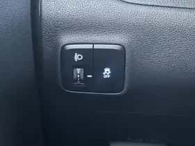 Hyundai i10 (2023) thumbnail 18