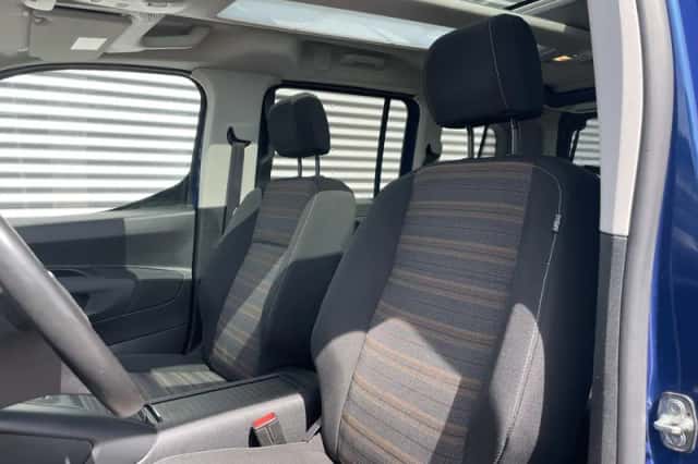 Opel Combo (2020) thumbnail 4