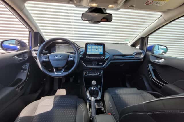 Ford Fiesta (2018) thumbnail 3
