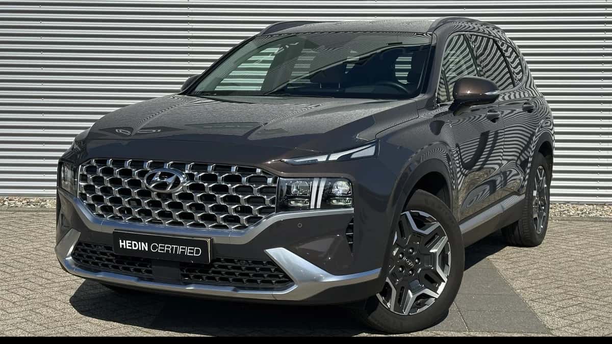 Hyundai Santa Fe (2022) — foto 1